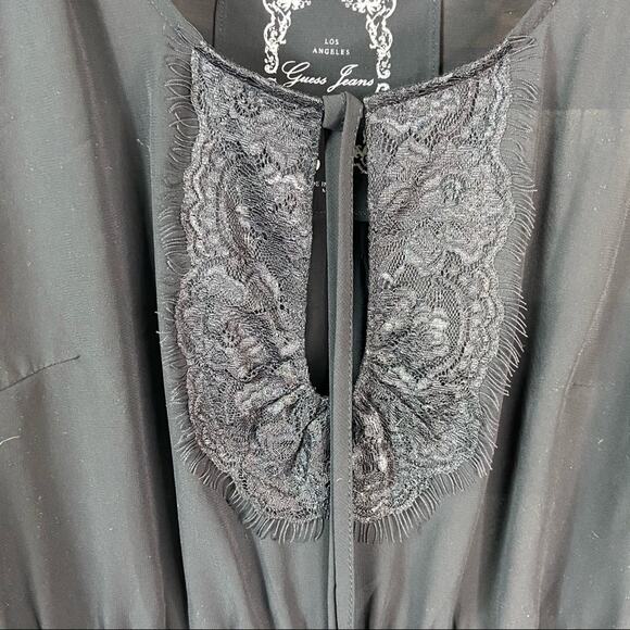 Guess Jeans Black Sheer Half Sleeve Blouse Women's Size Medium - Picture 2 of 6